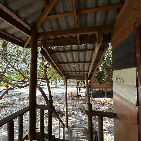 Auberge de jeunesse Rafikis à Koh Rong Extérieur photo