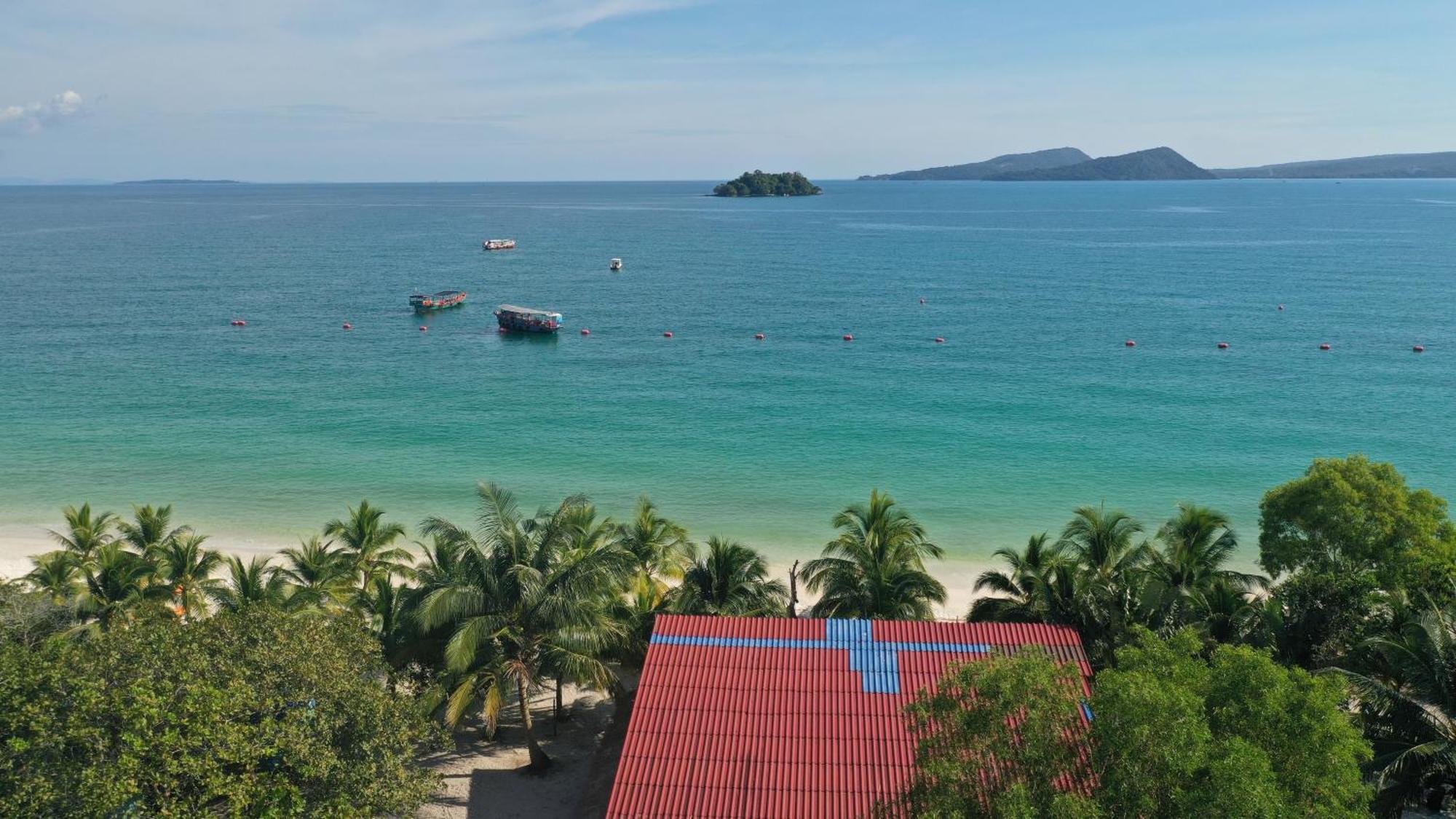 Auberge de jeunesse Rafikis à Koh Rong Extérieur photo